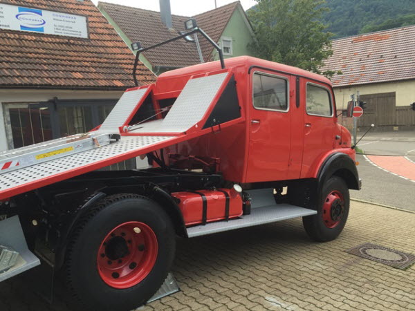 Mercedes LKW LA 322 9380