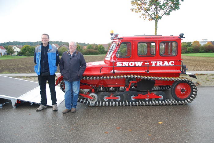 SNOW TRAC ST4 B 5090